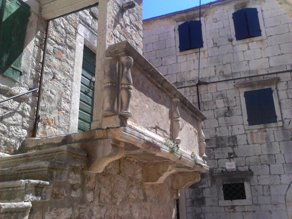 And Dobrila Apartment *