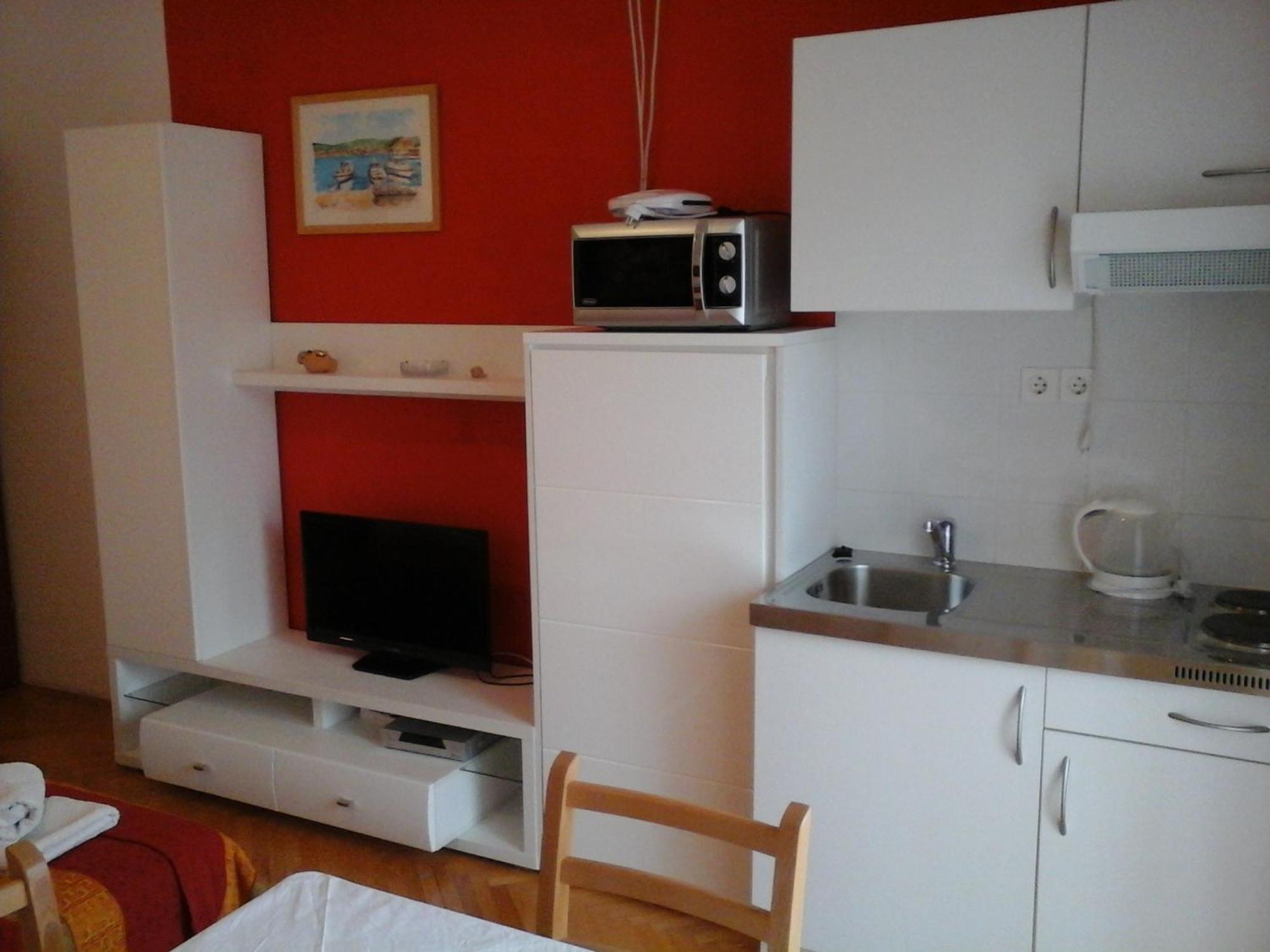 Apartment And Dobrila *