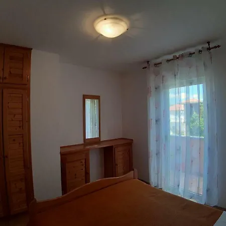 Apartments And Rooms Dobrila Jelsa  Exterior foto