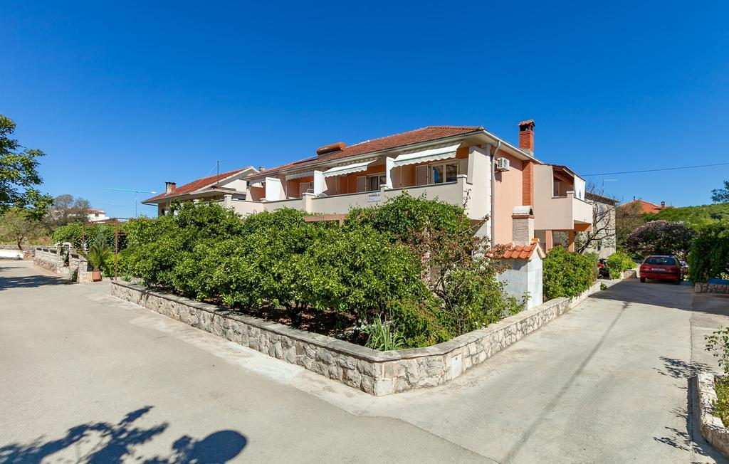 And Dobrila Apartment Jelsa (Hvar)